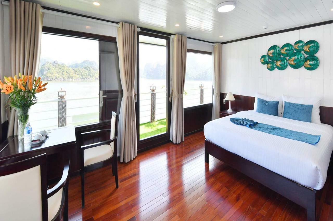 Готель Halong Sapphire Cruise Nan Giang Екстер'єр фото